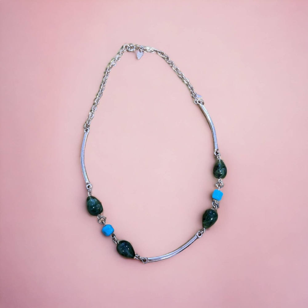 Vintage Faux Jade turquoise Beaded Sarah Coventry lnecklace 16” Gold Tone